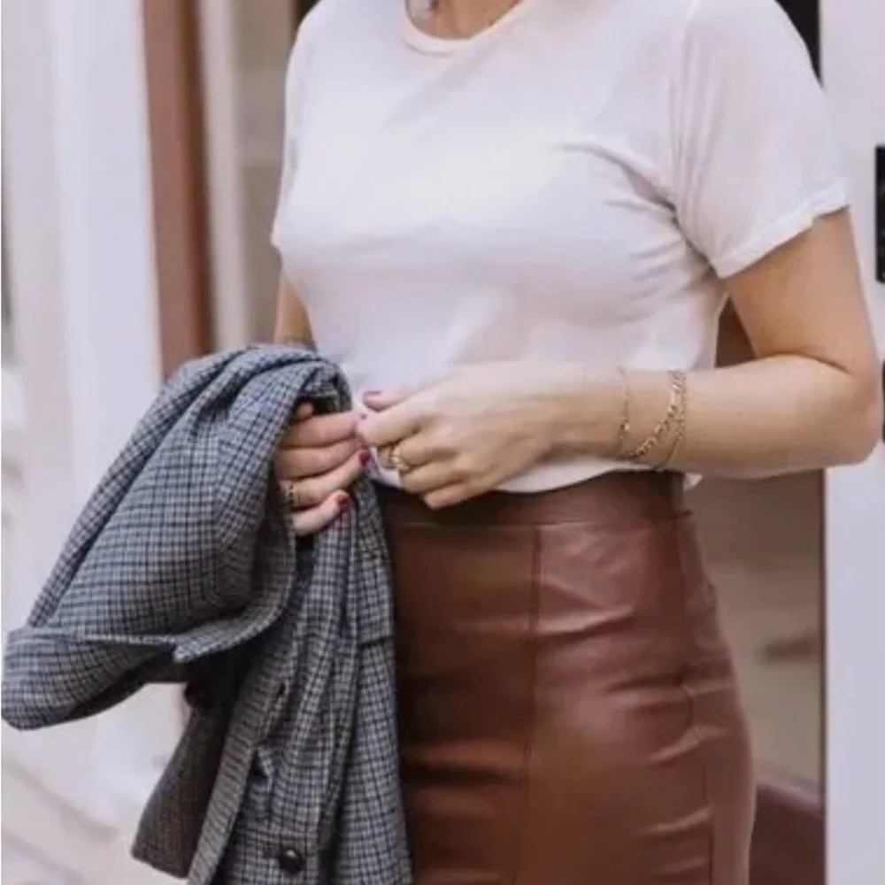 Naked Wardrobe Black Vegan Leather Mini Skirt w/ Slit Size M NWOT - Picture 5 of 6